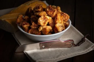 Torreznos artesanos: el sabor crujiente que nunca falla en tu mesa